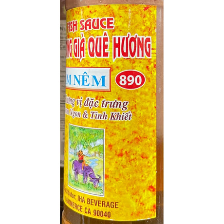 Oldman Que Huong Brand Fish Sauce (890)