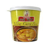 Marinades, Curry Paste, Sauce & Condiments - Mae Ploy Yellow Curry Paste